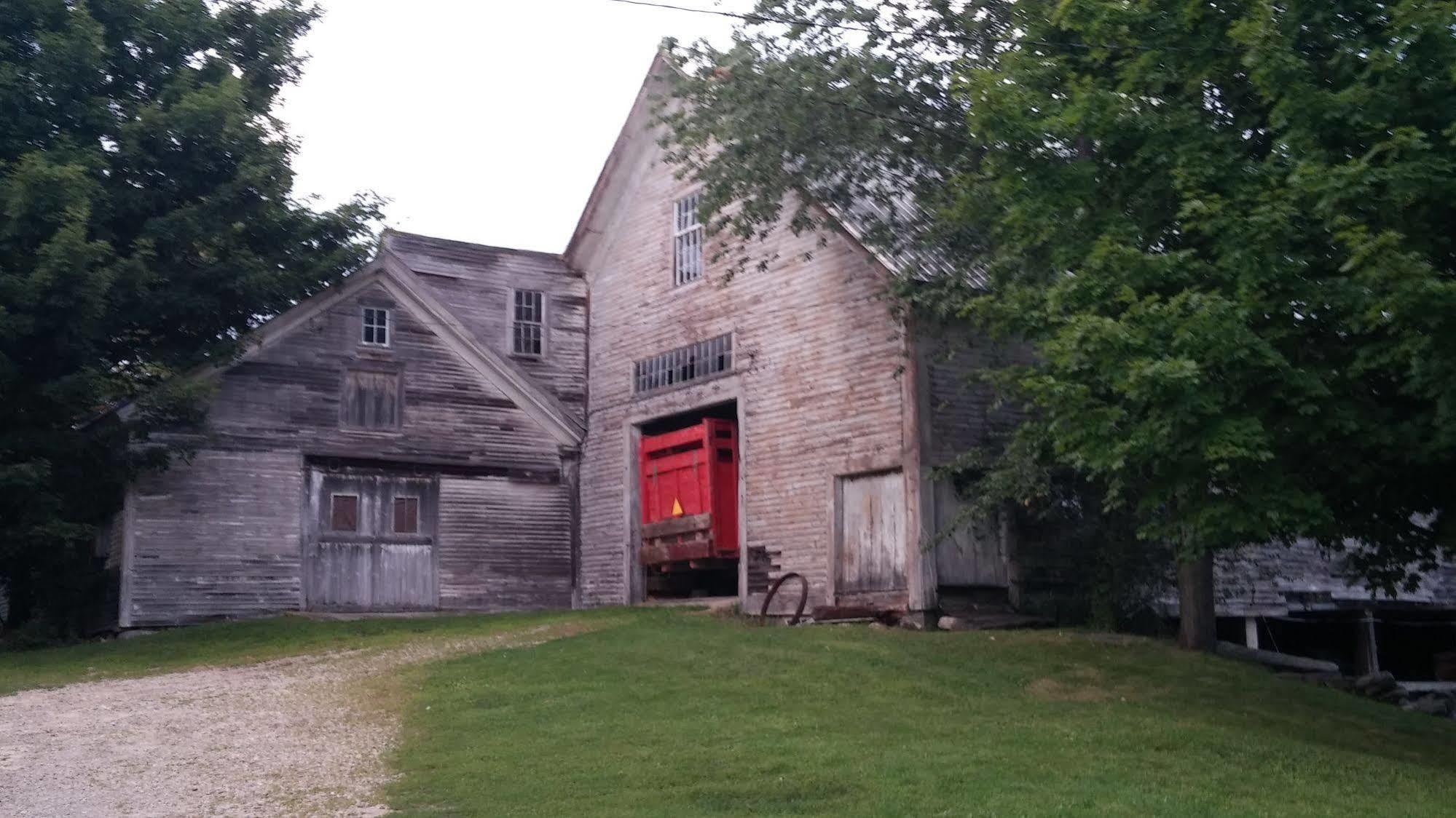 Benjamin Prescott Inn Jaffrey Exterior photo